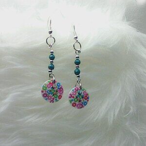 No. 1806 Pretty handmade earrings with half-inch diameter buttons